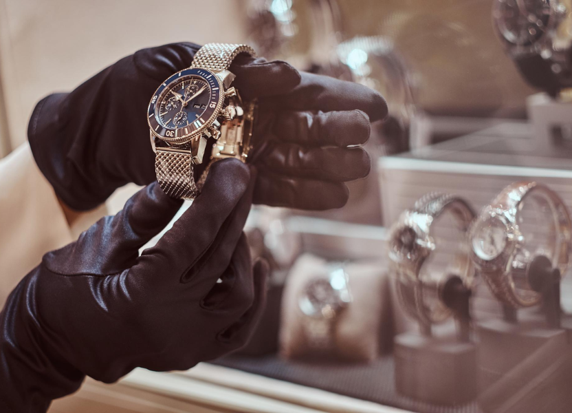 Col&MacArthur Watch Review: Are Commemorative Timepieces Worth It?